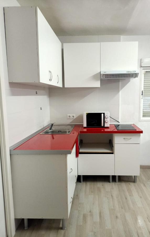 Estudio Frente A Estacion Maria Zambrano Μάλαγα Εξωτερικό φωτογραφία