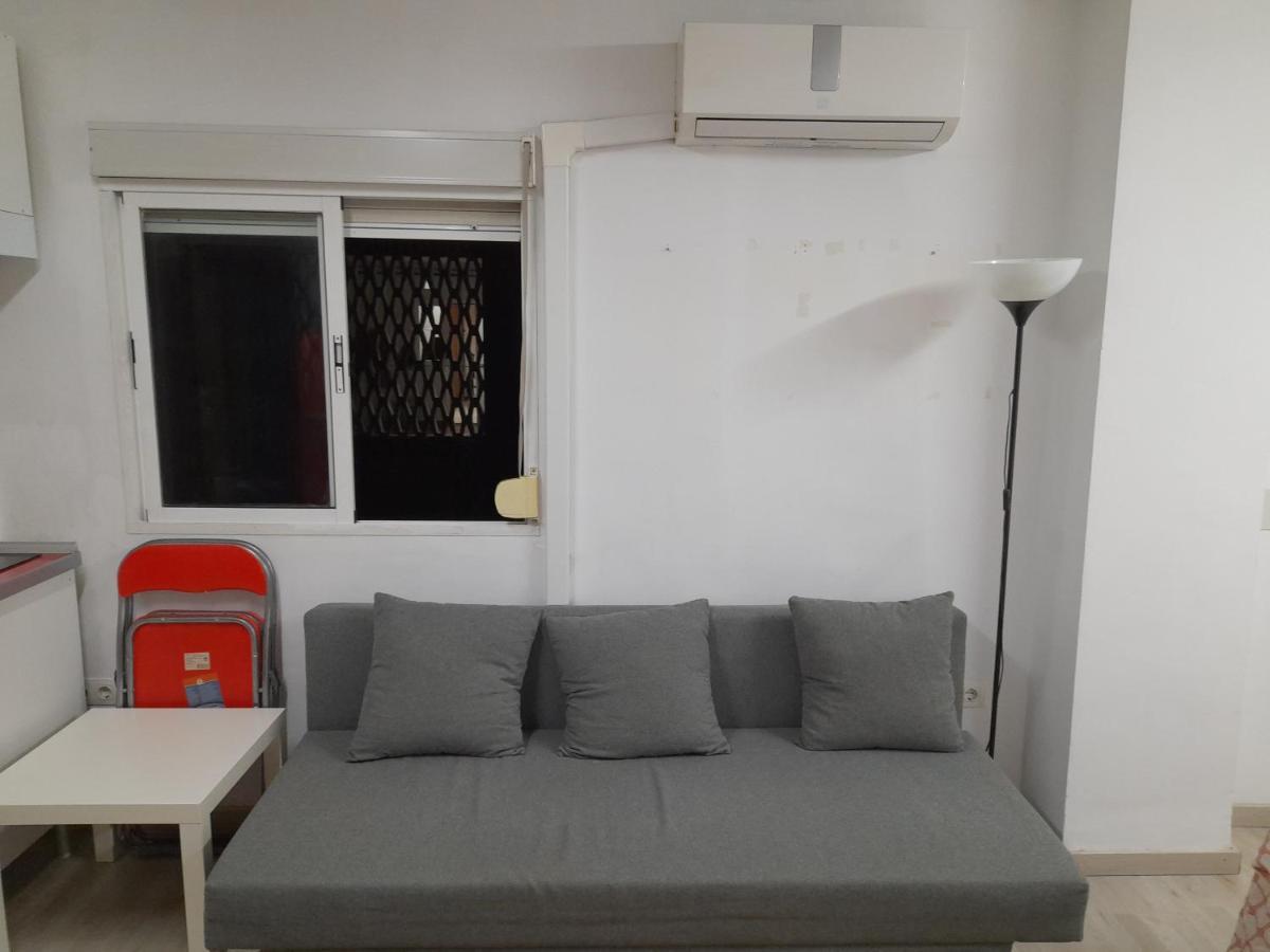 Estudio Frente A Estacion Maria Zambrano Μάλαγα Εξωτερικό φωτογραφία