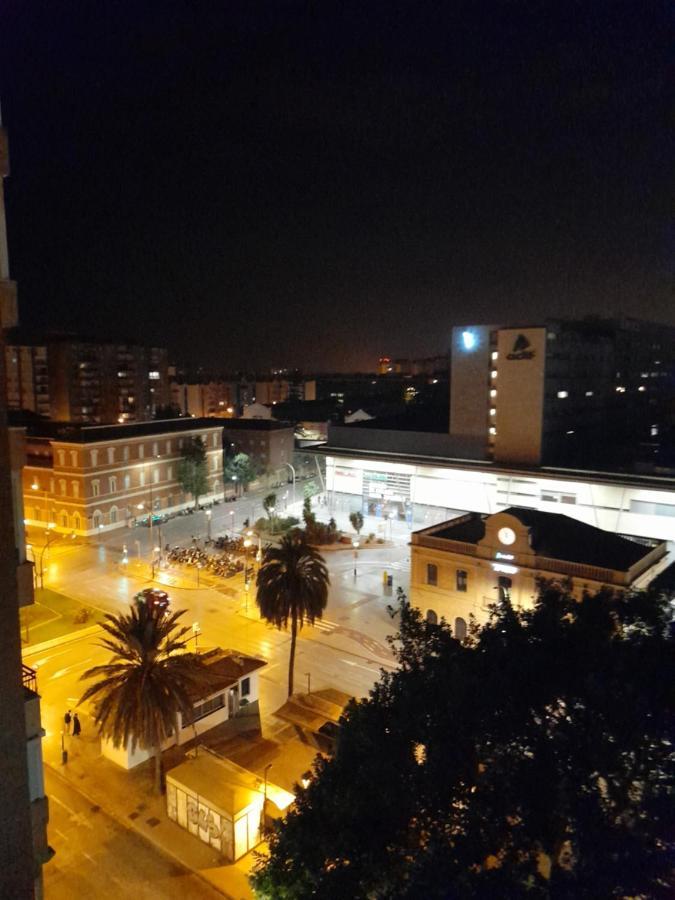 Estudio Frente A Estacion Maria Zambrano Μάλαγα Εξωτερικό φωτογραφία